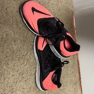 Nike FitSole Tennies